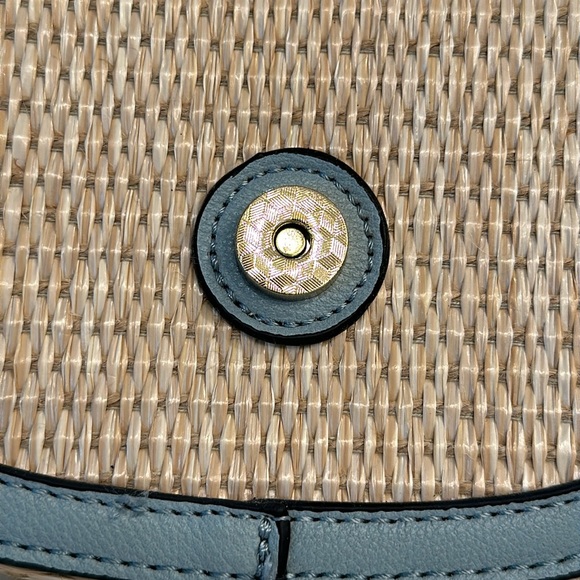 Izzy & Ali Small Natural Rattan and Light Blue Crossbody Bag OS - Picture 4 of 12